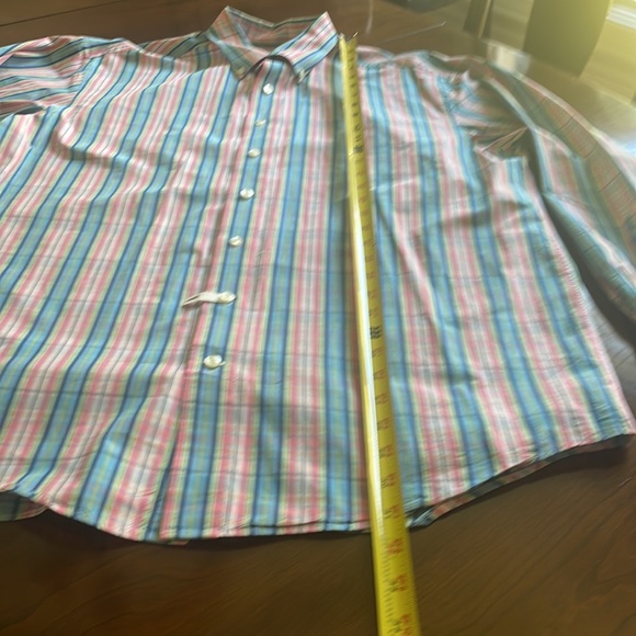 Vineyard Vine whale shirt size Lg - Picture 5 of 8